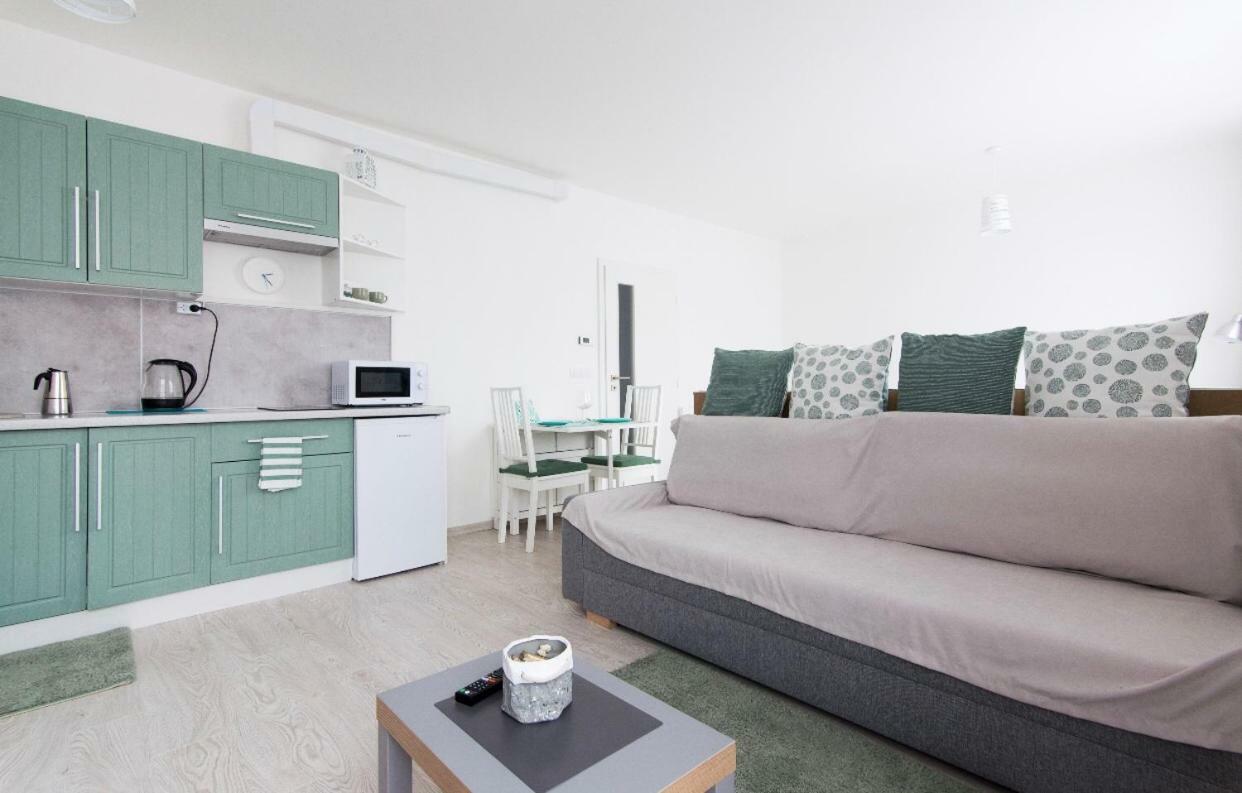 Free Parking In Garage Karolina Plazza, New Cosy With Need Praga