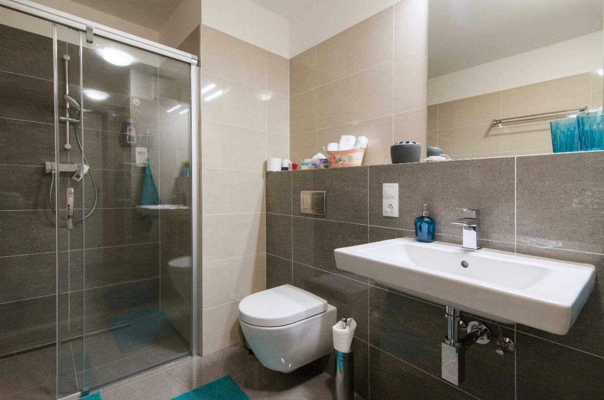 Apartament Free Parking In Garage Karolina Plazza, New Cosy With Need
